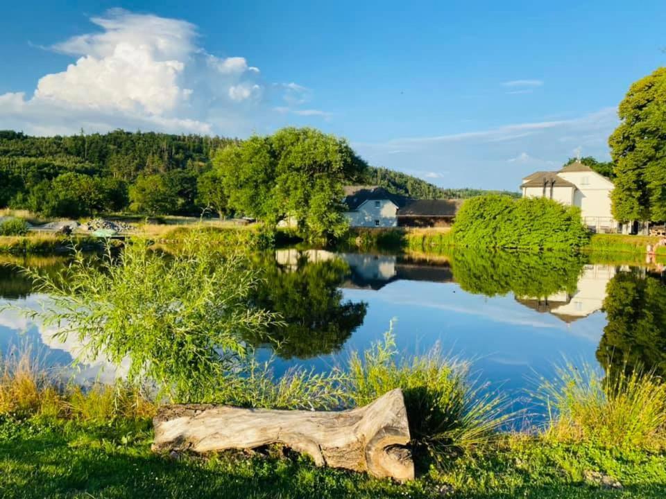 Penzion A Restaurace Belecky Mlyn Pteni المظهر الخارجي الصورة